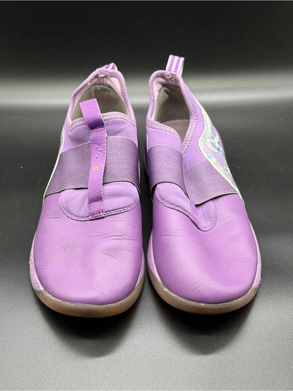 Clove Solo Nursing Shoes Women's 10 Floral Slip On Festive Lavender Workwear